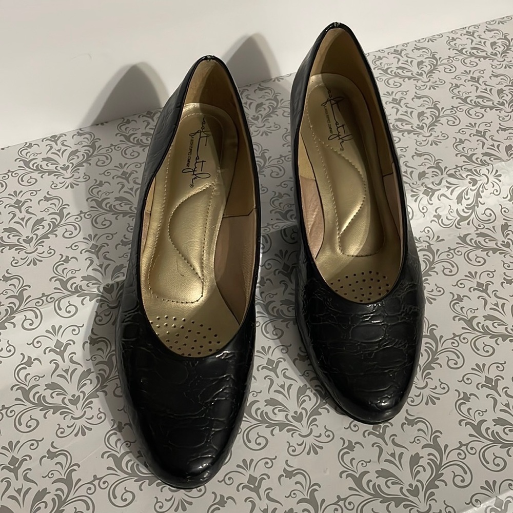 Soft Style, block heel shoes.